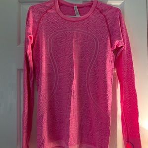 Hot pink, LuluLemon Yoga top